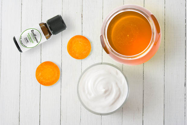 masque-visage-huile-essentielle-carotte