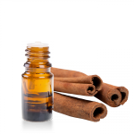 Huile-essentielle-Cannelier-Ecorce